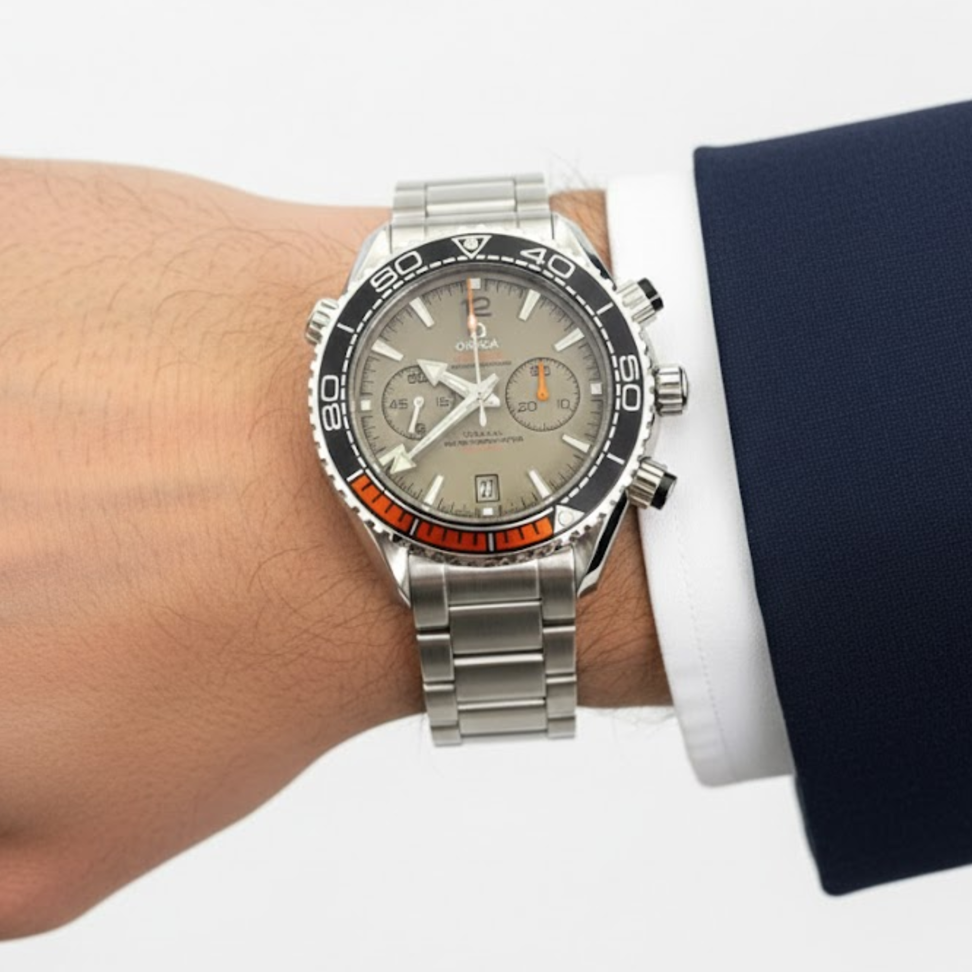 OMEGA Seamaster Planet Ocean 600M Master Chronometer Chronograph – 45.5mm Professional Dive Watch - Image 3